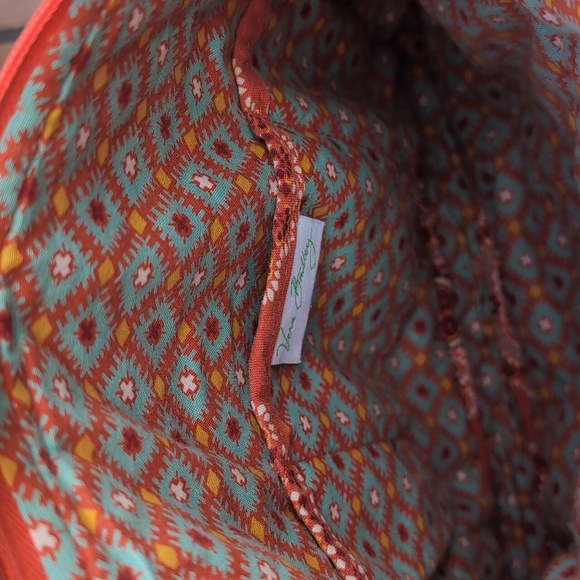 Vera Bradley Paprika crossbody with silver color hardware. - Picture 5 of 5
